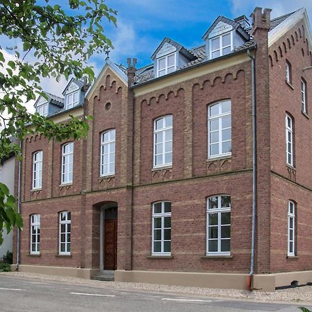Muehlen-Apartment Im Herrenhaus Rheinblick Xanten Exterior foto